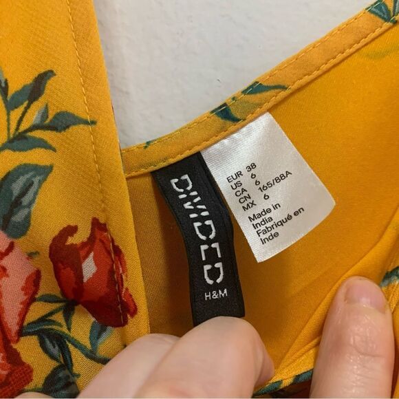 Divided Yellow Floral Spaghetti Strap Dress Size 6 - Picture 7 of 11